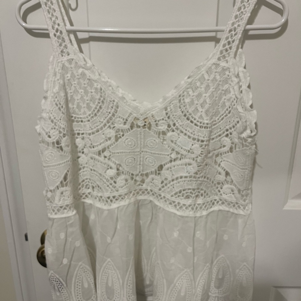 POL Intricate White Lace Top NWOT